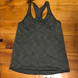 Lululemon workout top